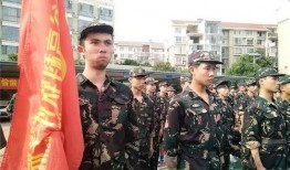 军训跳舞吃瓜群,吃瓜群乐享时光