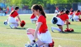 校园操场座椅吃瓜,校园操场座椅下的“吃瓜”风云录