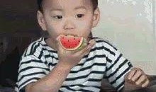 吃瓜自己男朋友,揭秘吃瓜女孩与男友的爱情故事