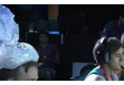 搞怪吃瓜特效图片