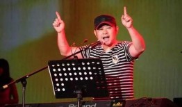 吃瓜盟主评价刀郎,吃瓜盟主眼中的音乐传奇