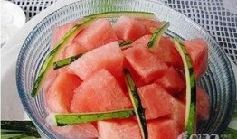 梦见吃瓜干,揭秘吃瓜干的神秘寓意