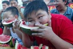 尽兴吃瓜,揭秘娱乐圈幕后真相