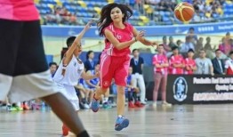 篮球女星吃瓜事件,揭秘背后真相与争议