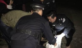 轻生妹子吃瓜,揭开背后惊人真相