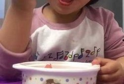 搞笑幼儿吃瓜视频大全,萌娃搞笑吃瓜瞬间大盘点