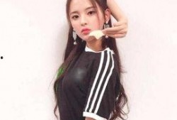 吃瓜美少女杨超越,吃瓜美少女的蜕变之路
